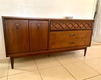 Mid Century Bassett 3 Drawer Credenza!
