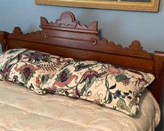 Antique Eastlake Full bed
