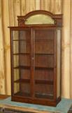 Oak China Cabinet w/Mirror