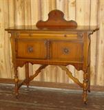 1920's Server