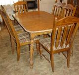 Table & Chairs
