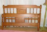 Bed to Oak 3 Piece Bedroom Set