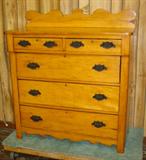 1800's Country Chest w/Splash Back