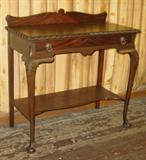 Mahogany Claw & Ball Server