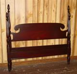 Mahogany Poster Bed w/Acorn Posts