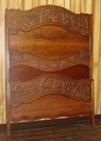 Fantastic 6' 7" Tall Mahogany Bed With Lots Of Carvings!
