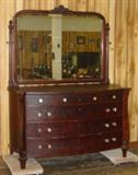 Mahogany Dresser w/Bombay Sides