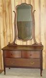 Oak Princess Dresser w/Mirror