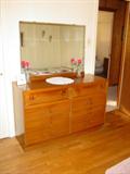 Bassett Dresser