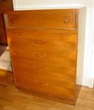 Bassett Chest