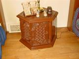 Lamp Table