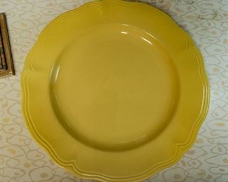 Federalist Buttercup ironstone set
