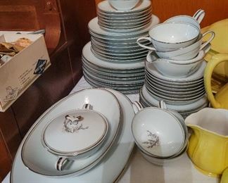 Noritake Candice dinnerware