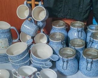 Pottery Craft speckled stoneware