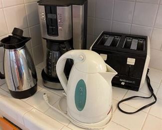 Small Appliance Lot UNTESTED