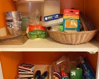 Mixed Lot of Household Items