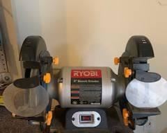 Ryobi 3 amp 8in Grinder
