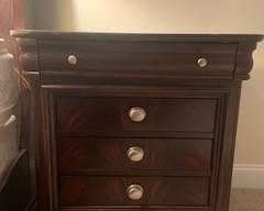 Vaughan Bassett Nightstand
