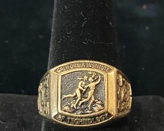1932 Cal Tech Class Ring