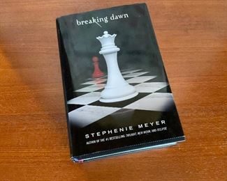 1st Edition of Breaking Dawn
