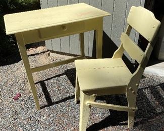 Wood Kids Table and Chair
