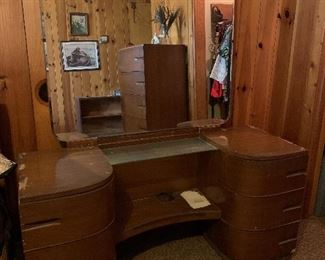Mid-century Dresser with Mirror
