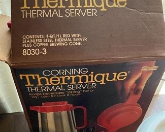 Corning Thermique Server in Box