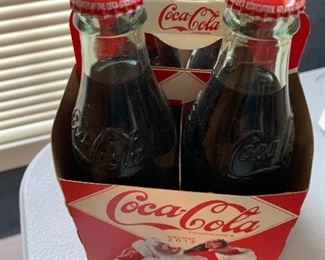 2012 Coca-Cola Holiday 4 Bottle Set