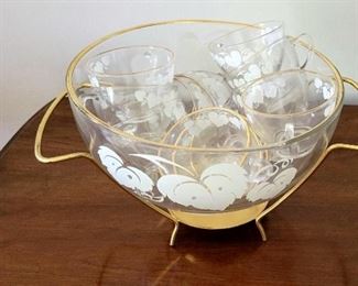 Retro punch bowl