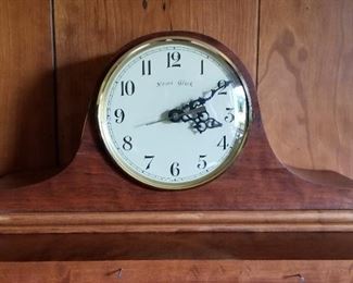 Mantle clock 