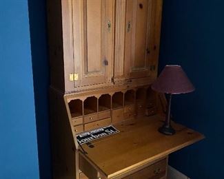 Thomasville pine secretary 