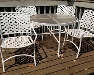 Brown Jordan White Patio Table and Chairs