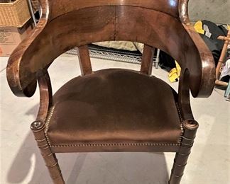 Antique Georgie and mahogany barrell desk chair. Circa 1830