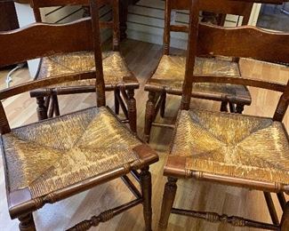 Set of 4 antique chairs 