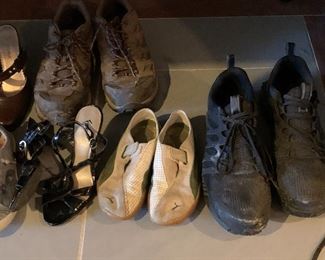 Women’s shoes size 5 1/2 to 6 1/2, men’s shoes size 9 to 10