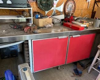 Working Refrigerated restaurant prep table with sink