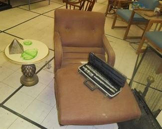 Vintage Contour Lounge Chair