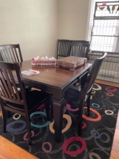 Great Buy! Table 8 chairs 2 leaves now less than $90 ! 1st come first BUY !!