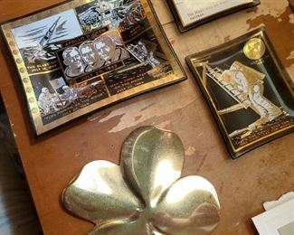 Vintage brass lucky four leaf clover, commemorative gold leaf Apollo 11 moon mission trinket dishes