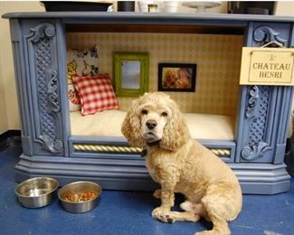 SAMPLE ONLY -- pet bed made from vintage console TV (Suggestion for previous photo)