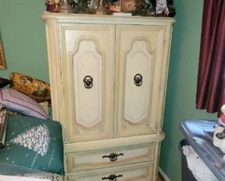 Armoire