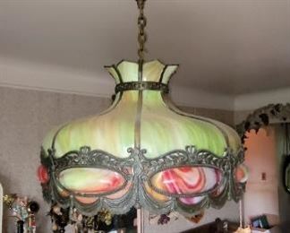 Slag glass lampshade