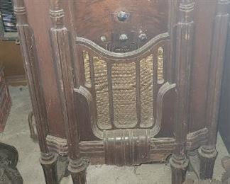 Antique radios