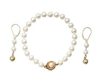 Pearl 14K Gold Bracelet and Earrings, 6.2mm pearl strand, approx. 7 1/4" length, earrings with French clip backs, include gold heart drops, total weight: 12.2 grams