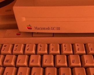 Macintosh LC III works
