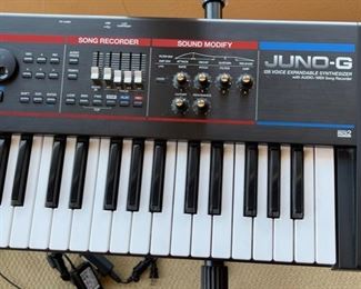 Roland JUNO-G Synthesizer Keyboard