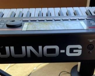 Roland JUNO-G Synthesizer Keyboard