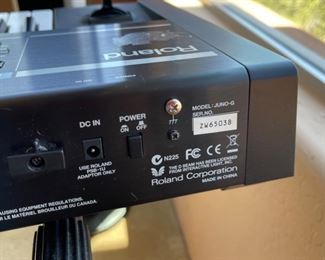 Roland JUNO-G Synthesizer Keyboard