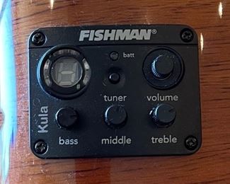 Mitchell MU-100CE/N Acoustic/Electric Ukulele