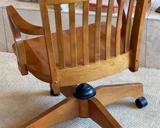 Hardwood Rolling Bankers Chair Office Chair 34 x 22 x 24 HxWxD